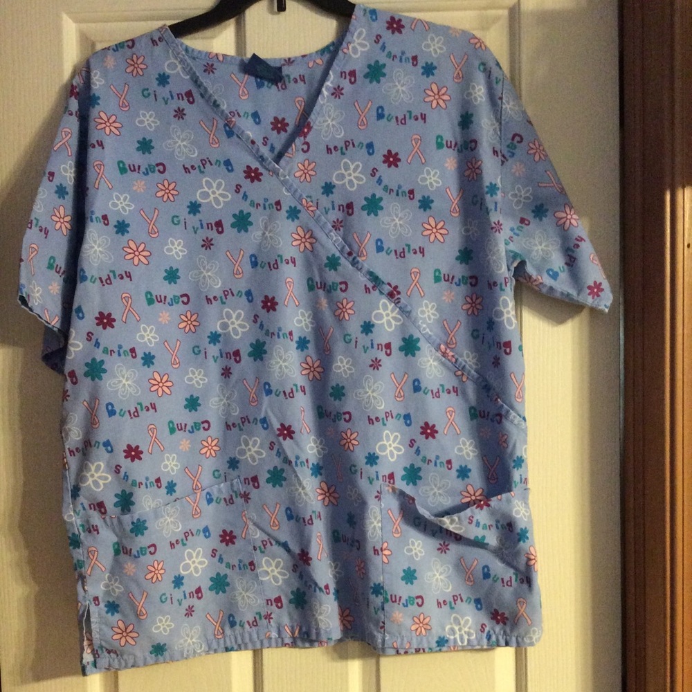 Size 1X scrub (16-18)